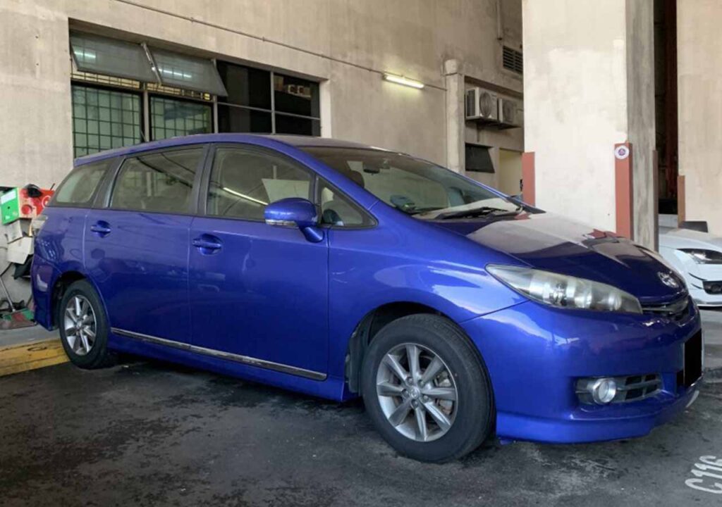 【P13531】WISH IN BLUE TOYOTA WISH - Used PARF Car for Sale in Singapore at SGCarStory